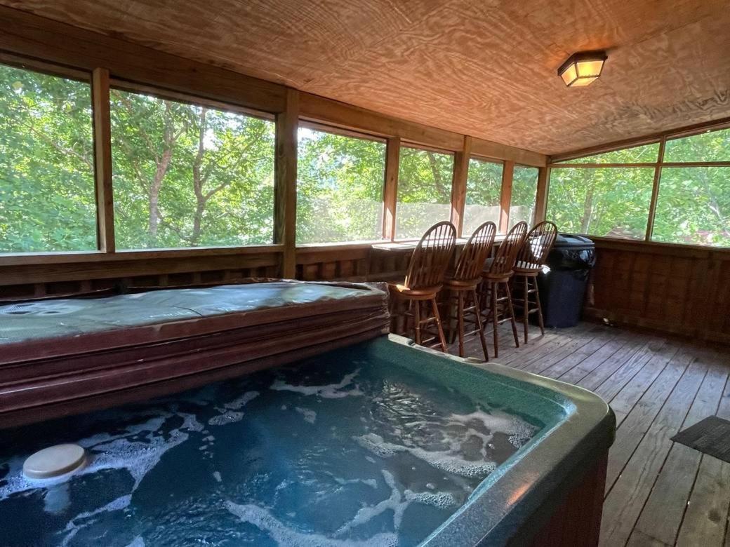 Mountaintop Hideaway Vila Pigeon Forge Exterior foto